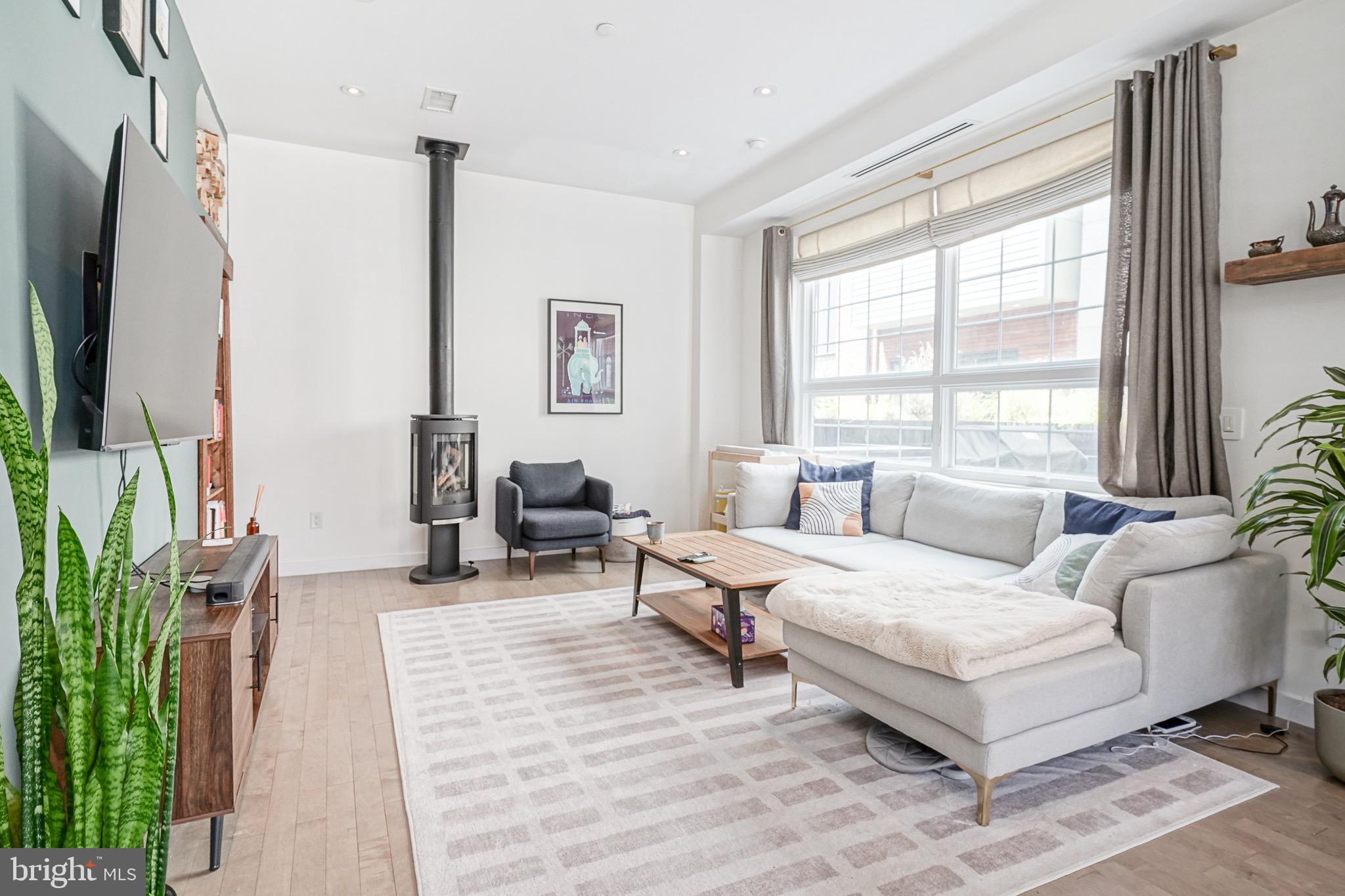 FISHTOWN - Residential