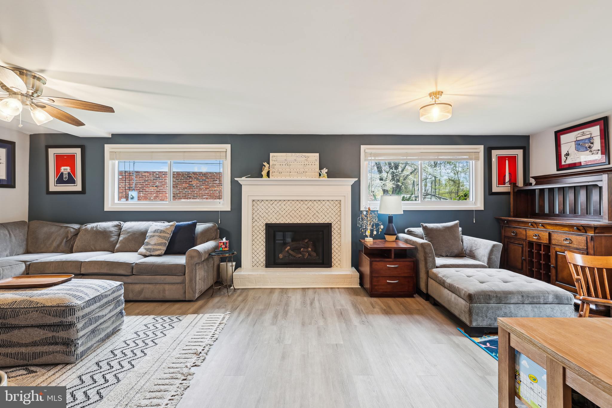 3413 SLADE COURT