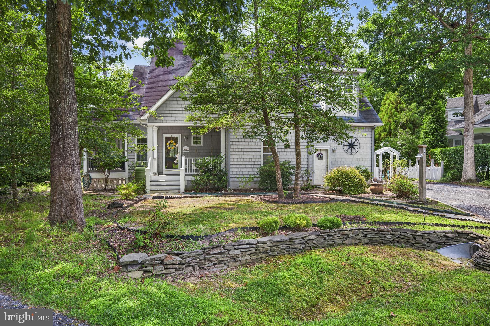 19 HOLLY RIDGE