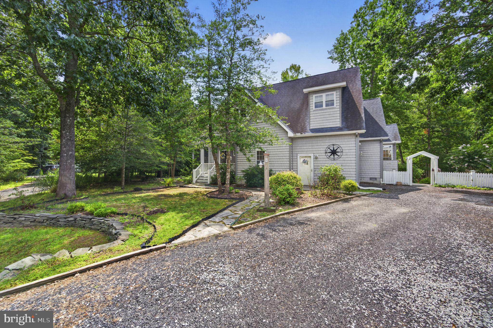 19 HOLLY RIDGE