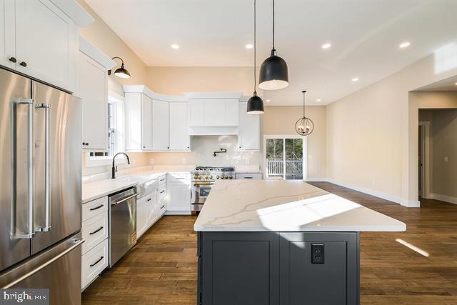 OVERBROOK - Residential