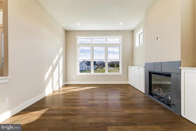 OVERBROOK - Residential