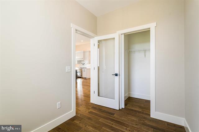 OVERBROOK - Residential