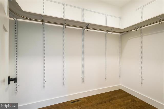 OVERBROOK - Residential