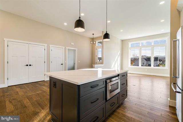 OVERBROOK - Residential