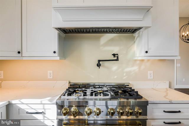 OVERBROOK - Residential