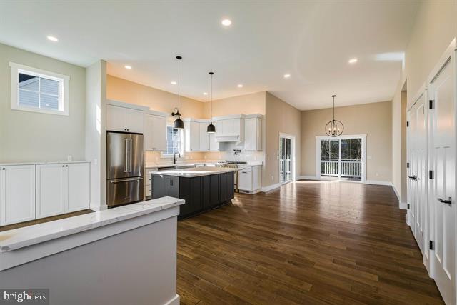 OVERBROOK - Residential