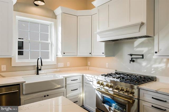 OVERBROOK - Residential