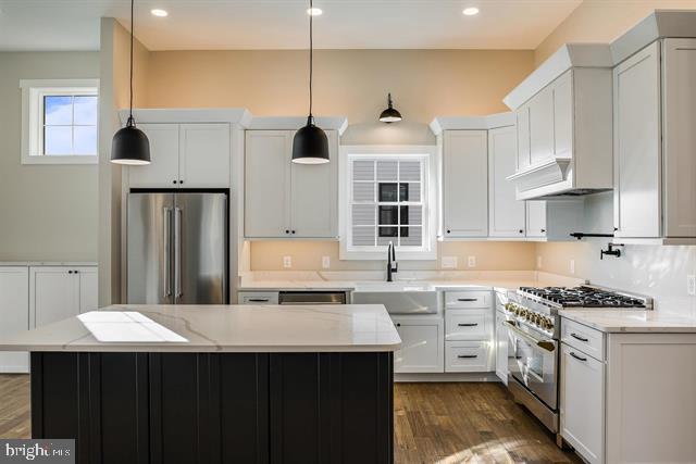 OVERBROOK - Residential