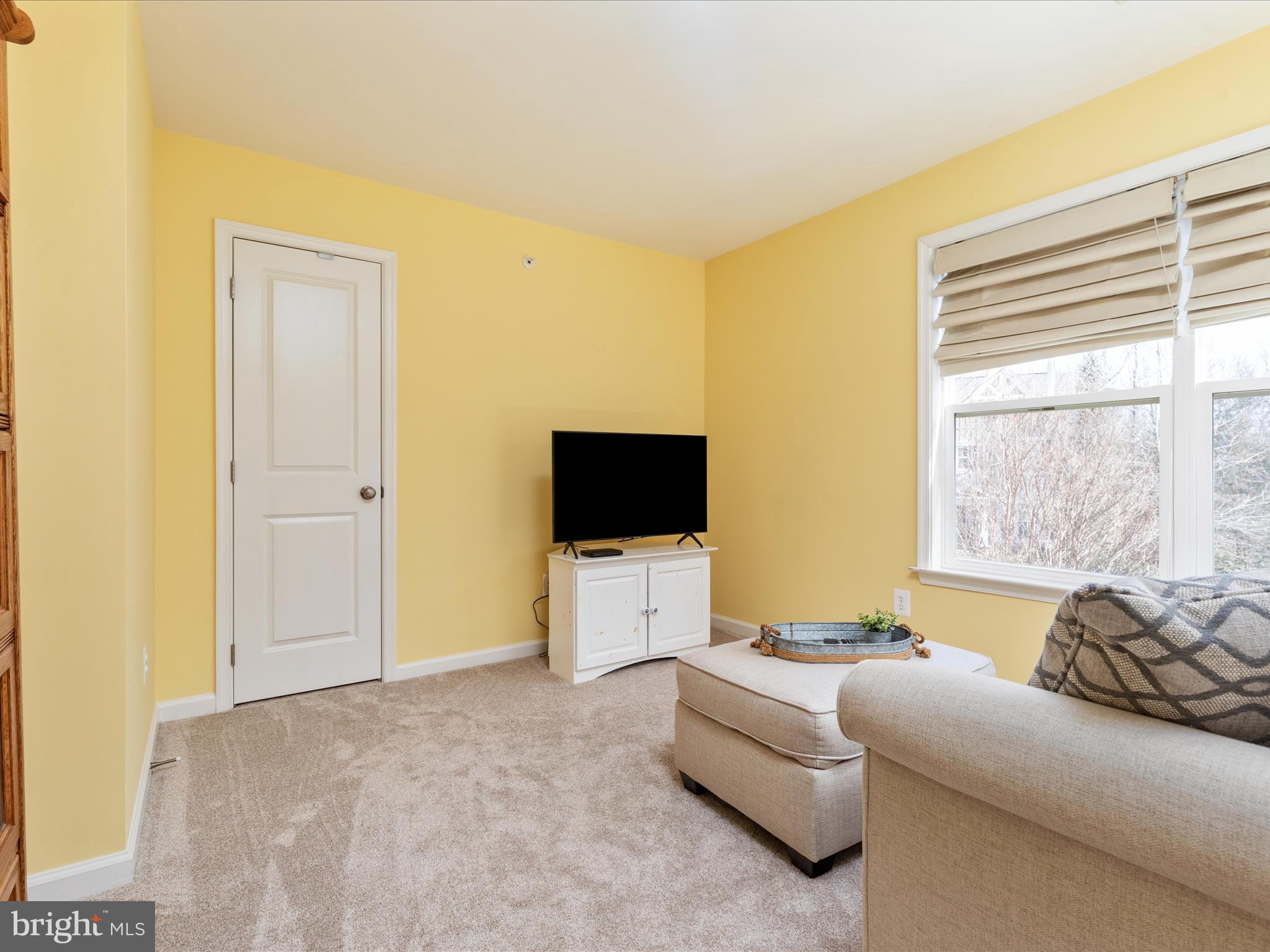 SARANAC - Residential