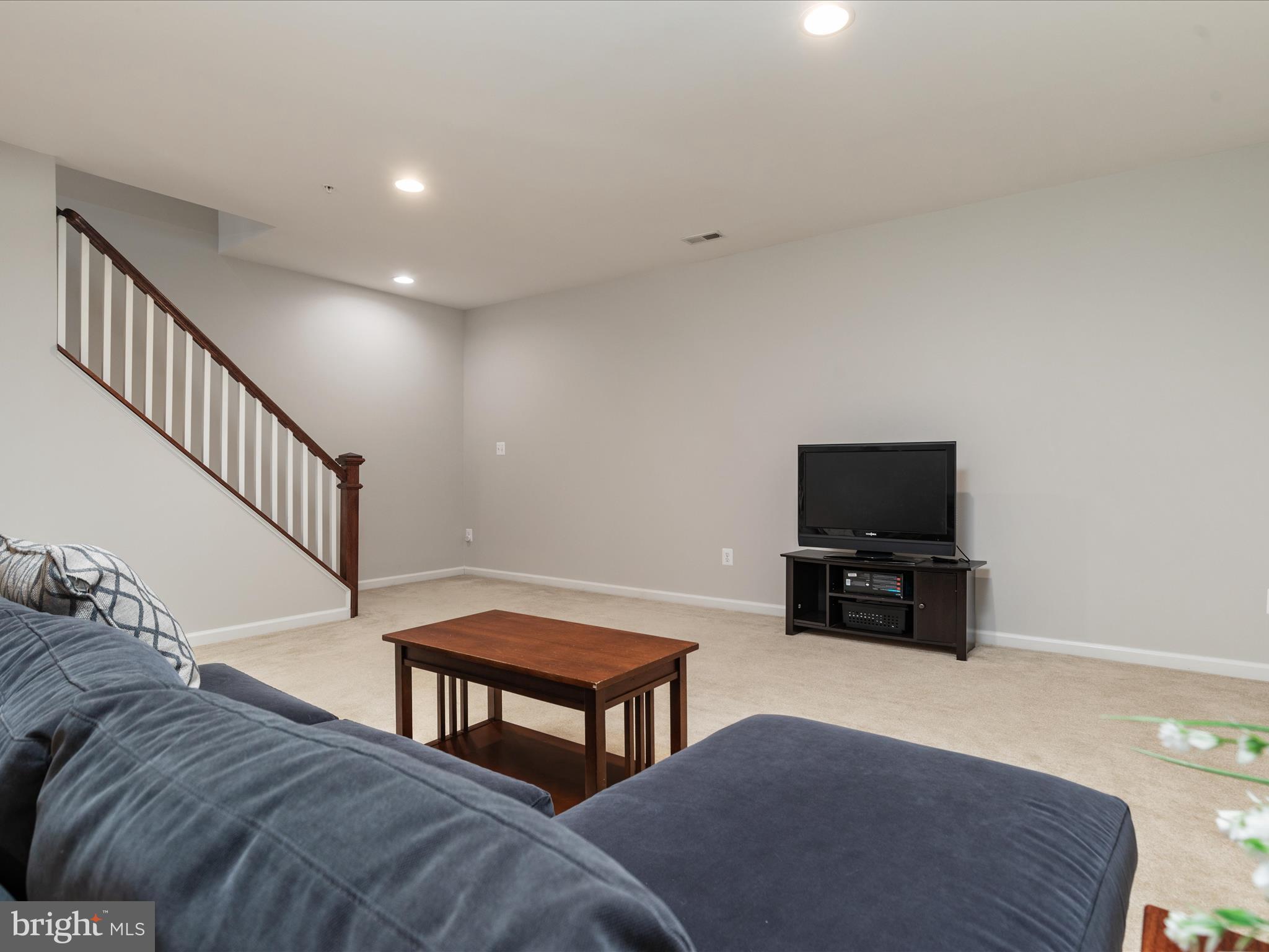 SARANAC - Residential