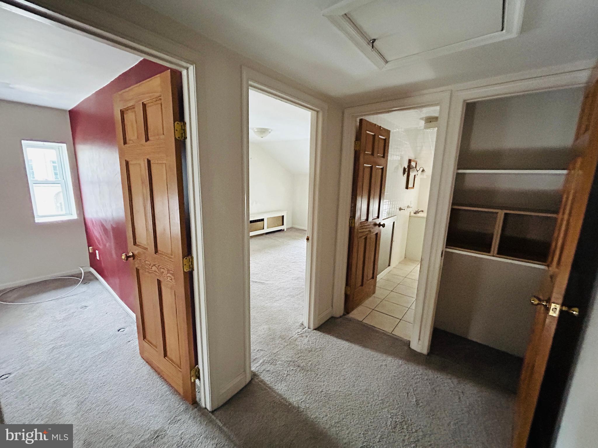 ROXBOROUGH - Residential Lease