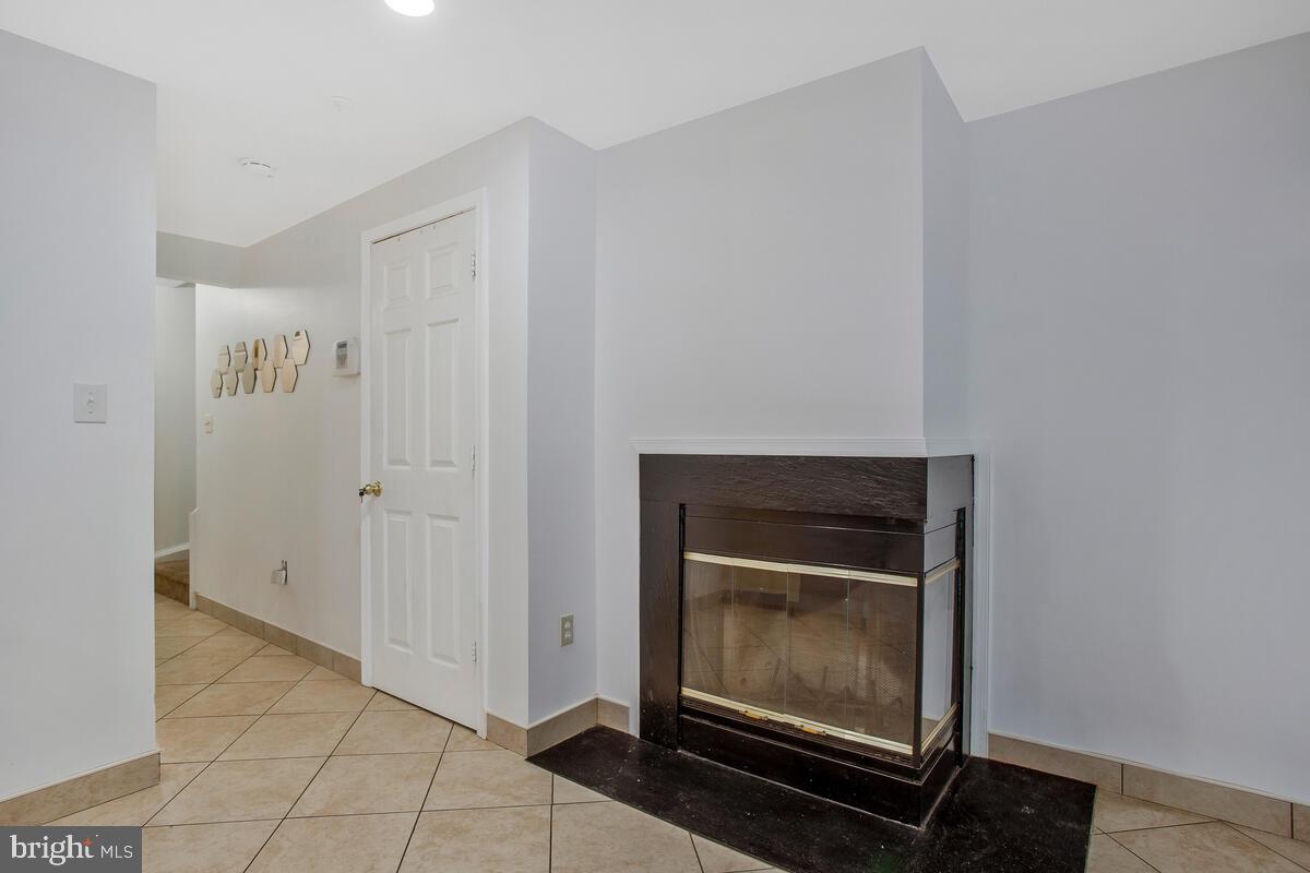 COLLEGE STATION - Residential