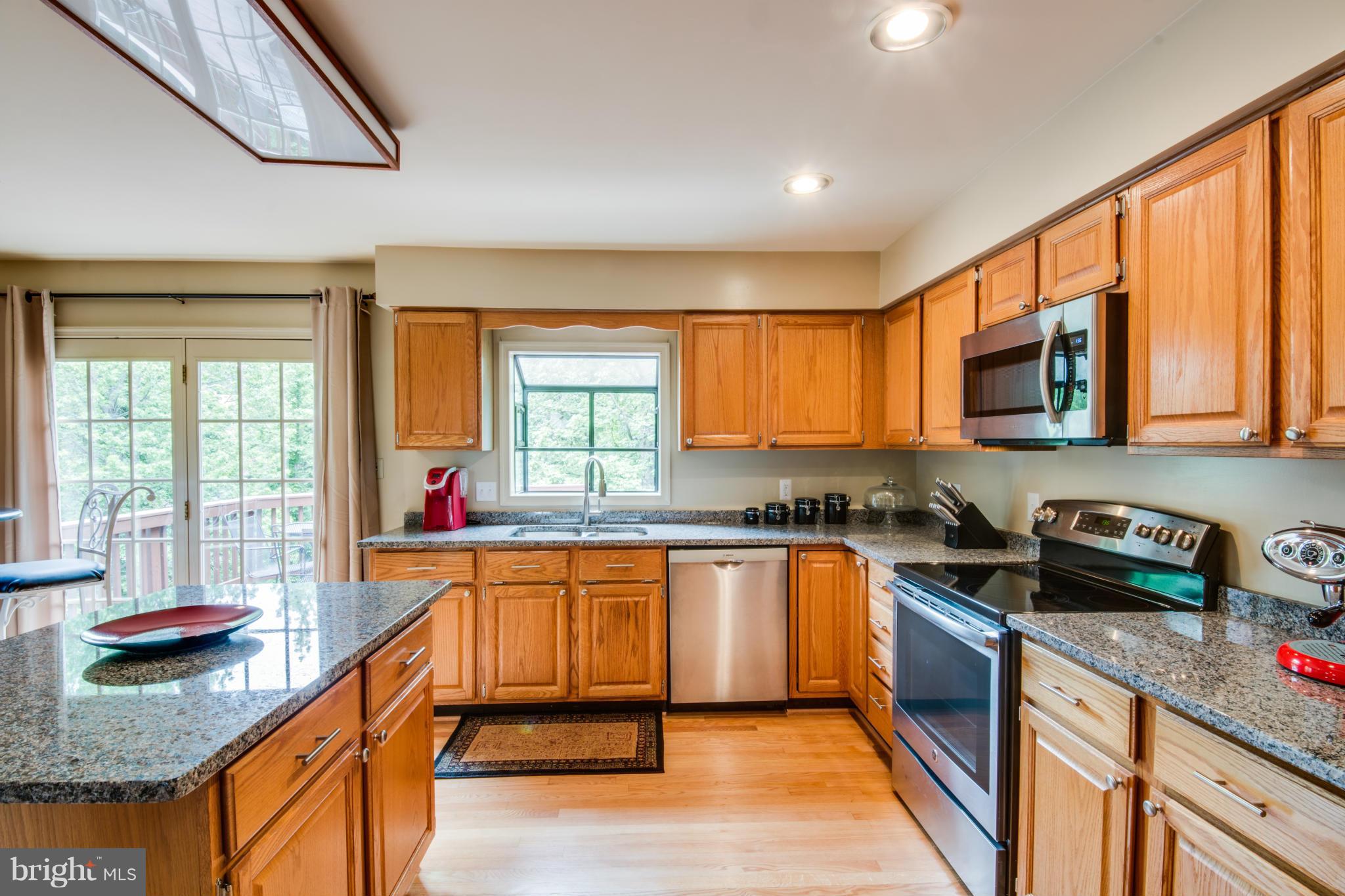 BREEZEWOOD - Residential