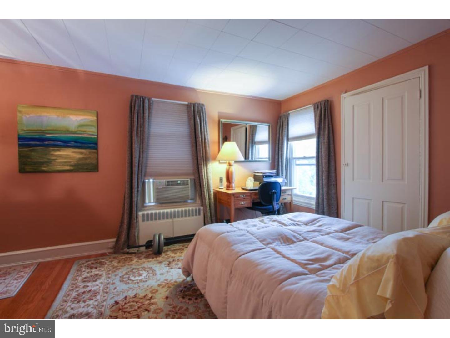 JENKINTOWN - Residential