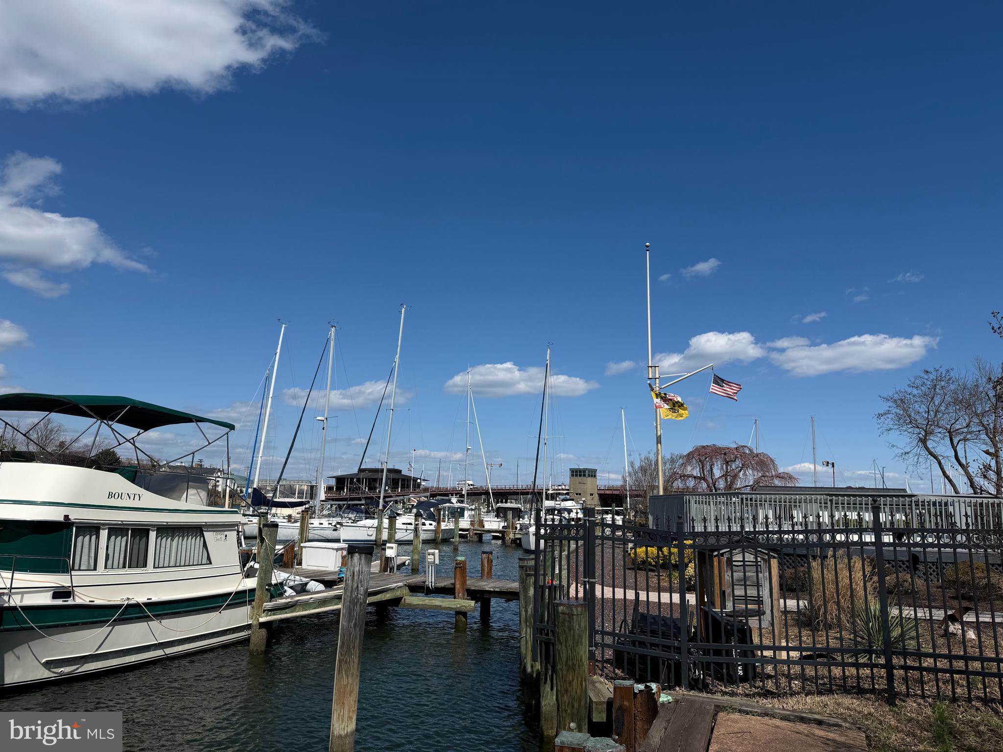 EASTPORT - Residential