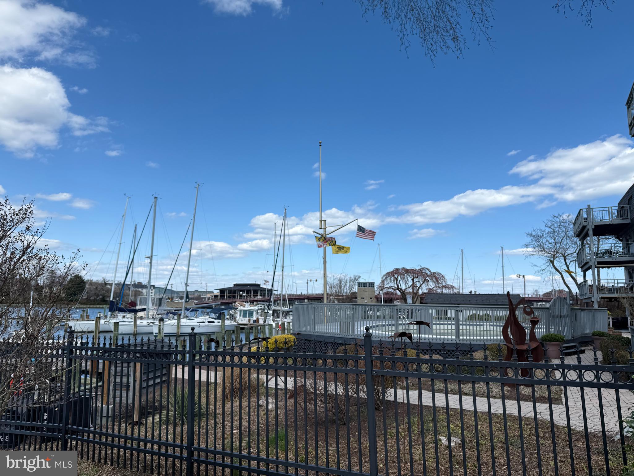 EASTPORT - Residential