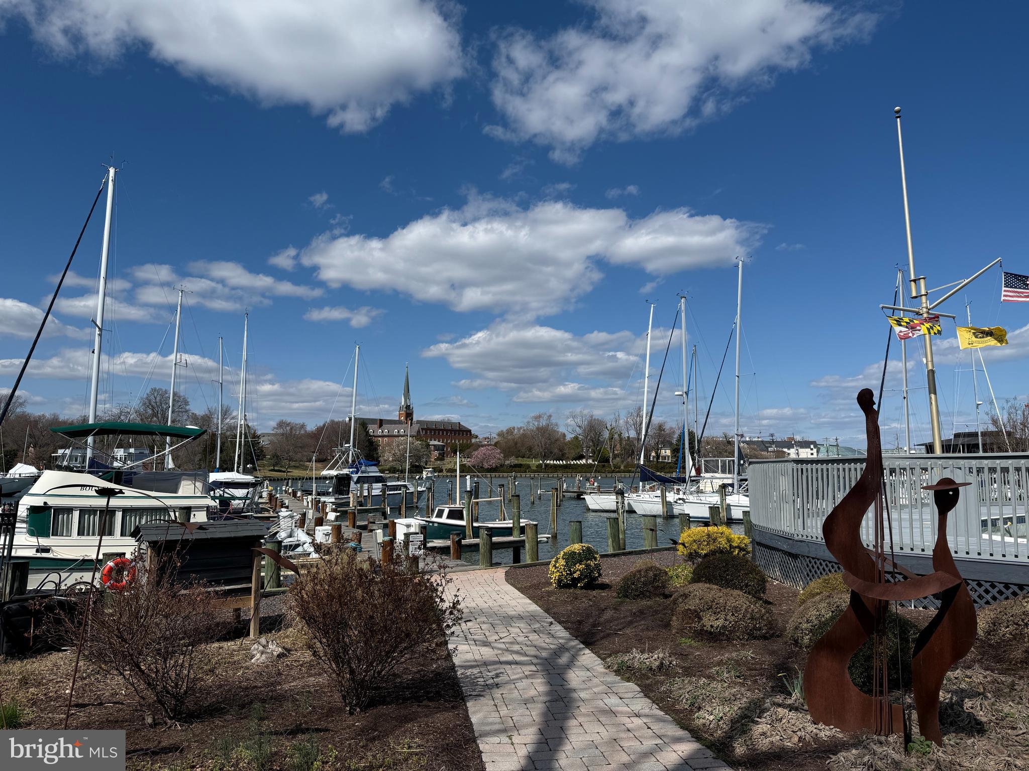 EASTPORT - Residential