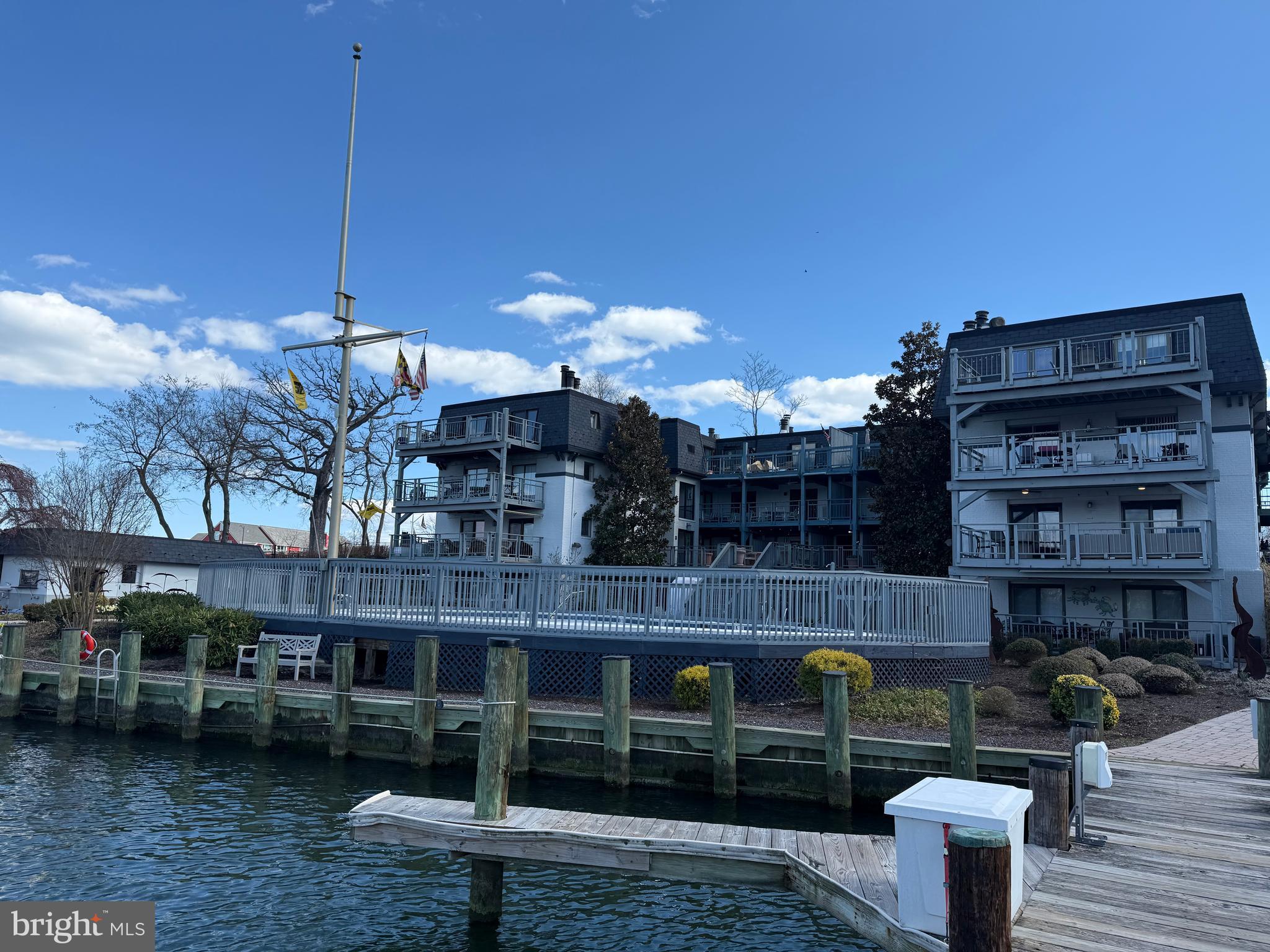 EASTPORT - Residential