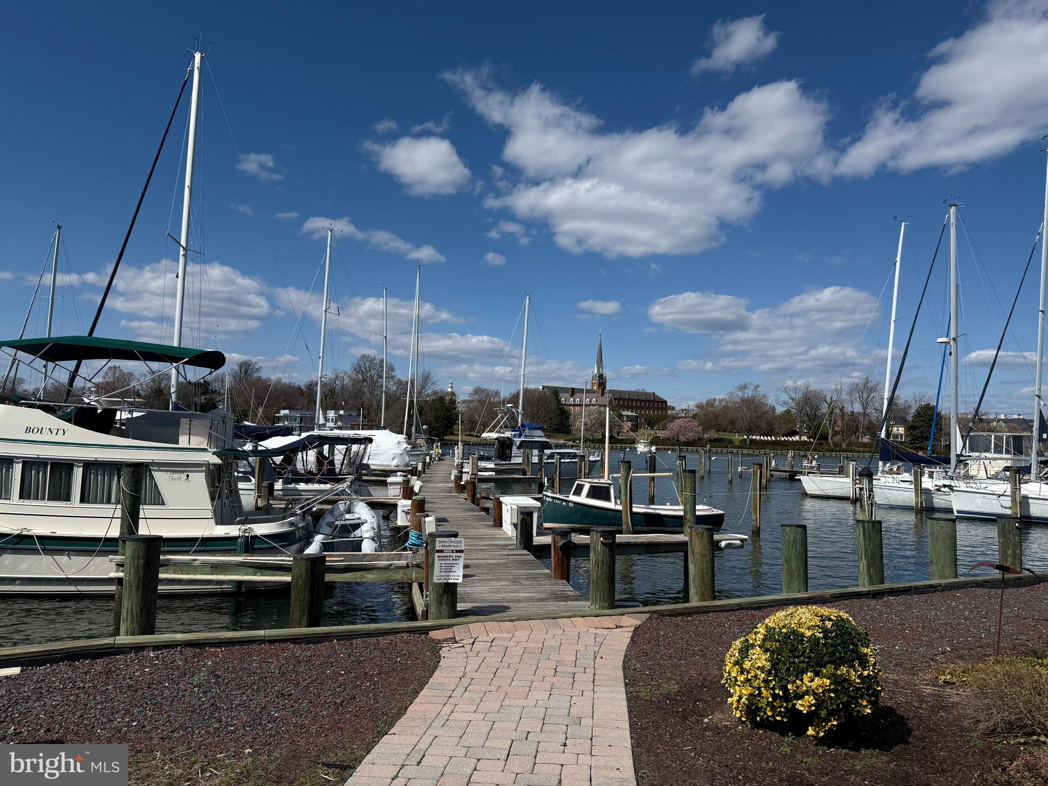 EASTPORT - Residential