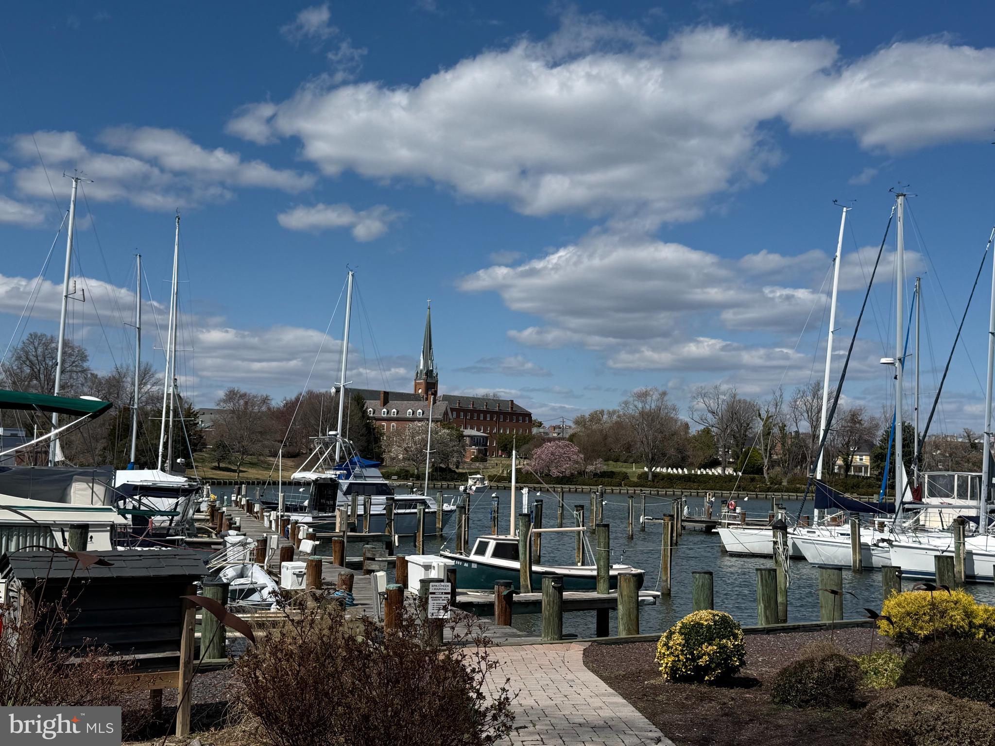 EASTPORT - Residential