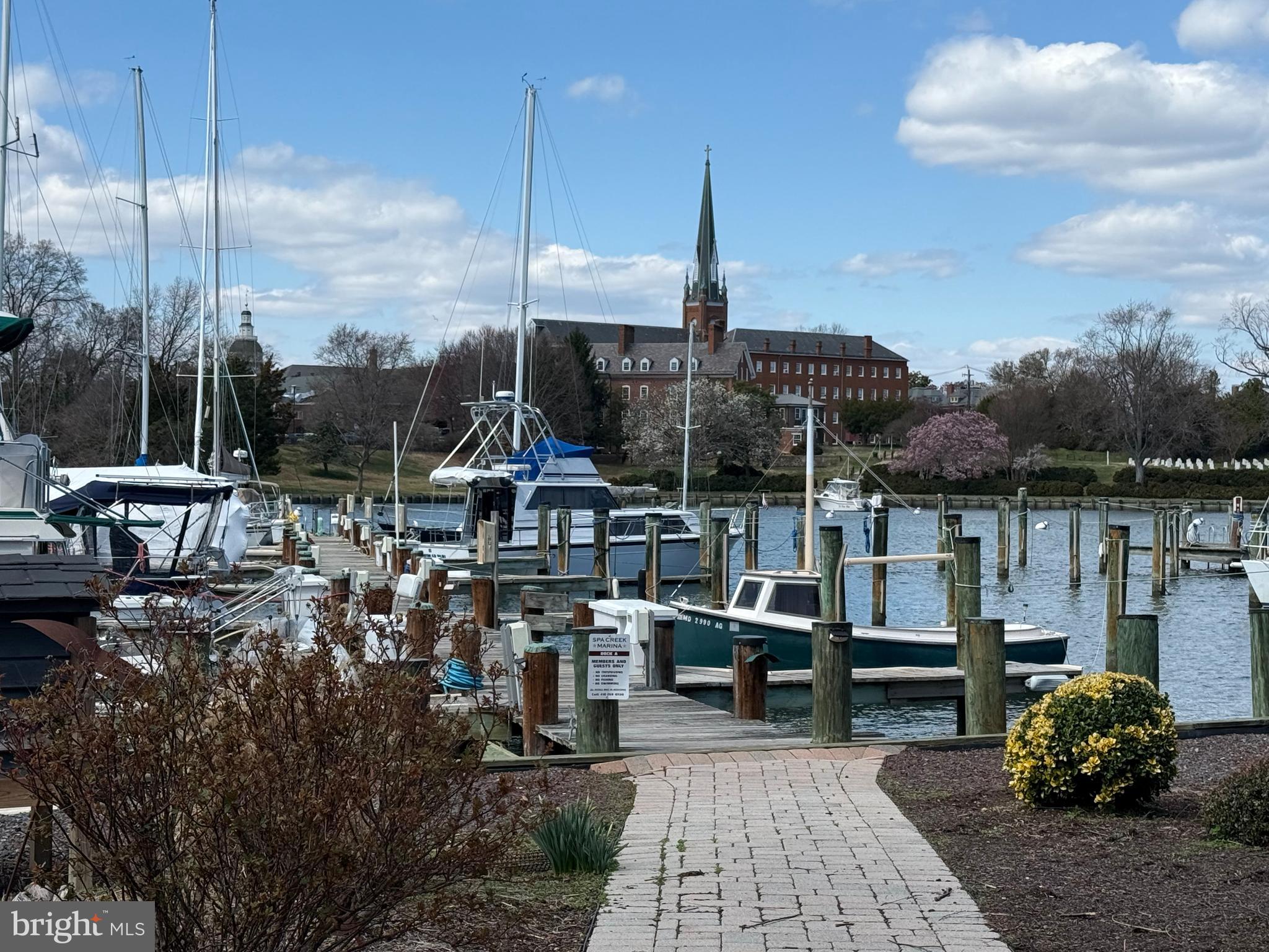 EASTPORT - Residential