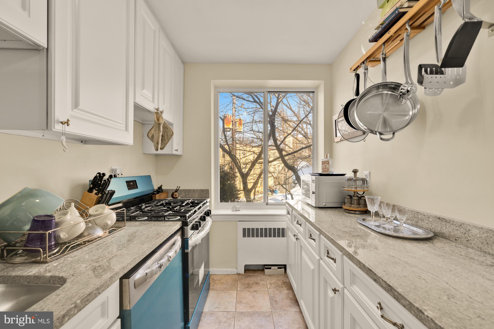 4100 W STREET NW 308