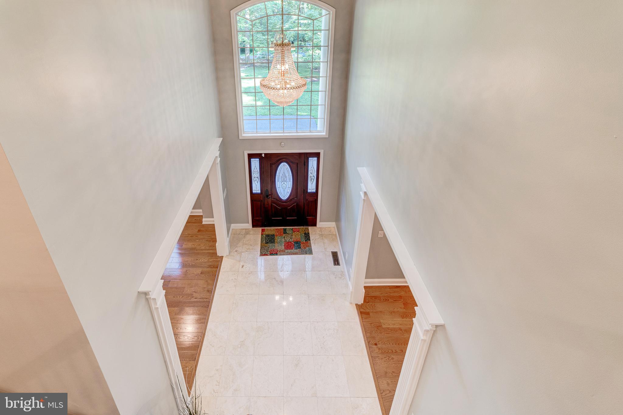 HOLLINRIDGE - Residential