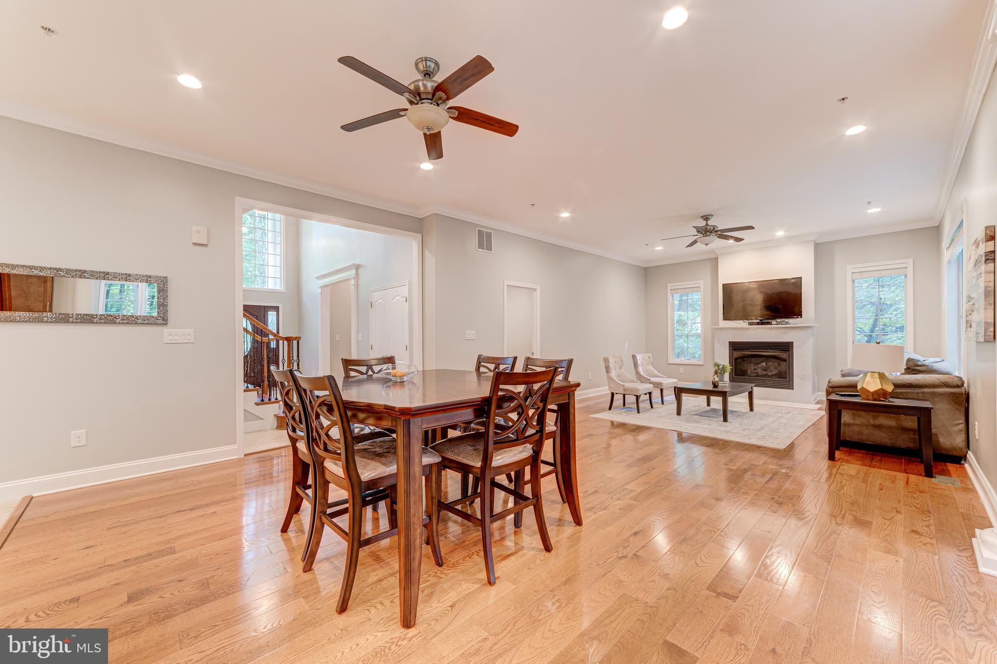 HOLLINRIDGE - Residential