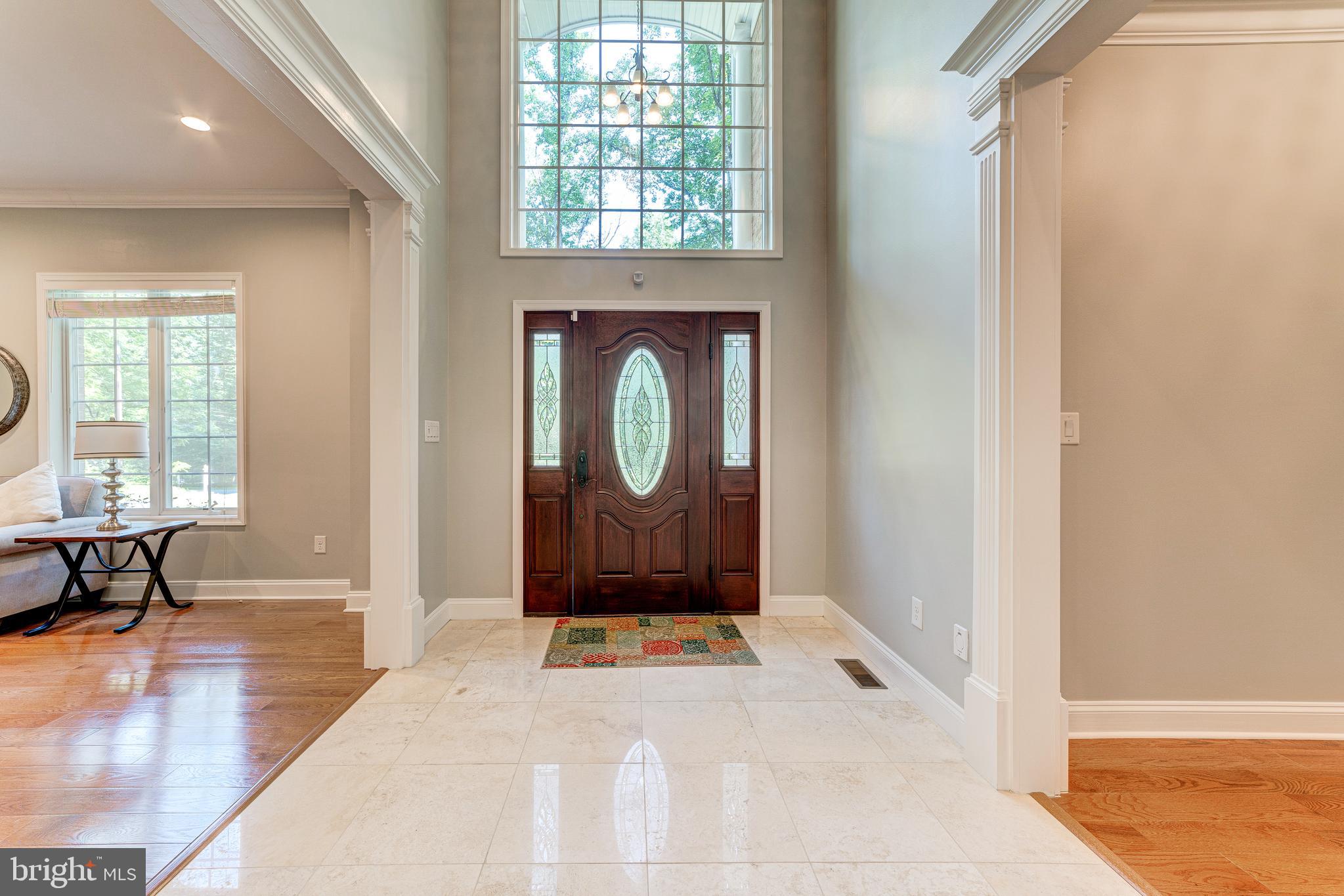 HOLLINRIDGE - Residential