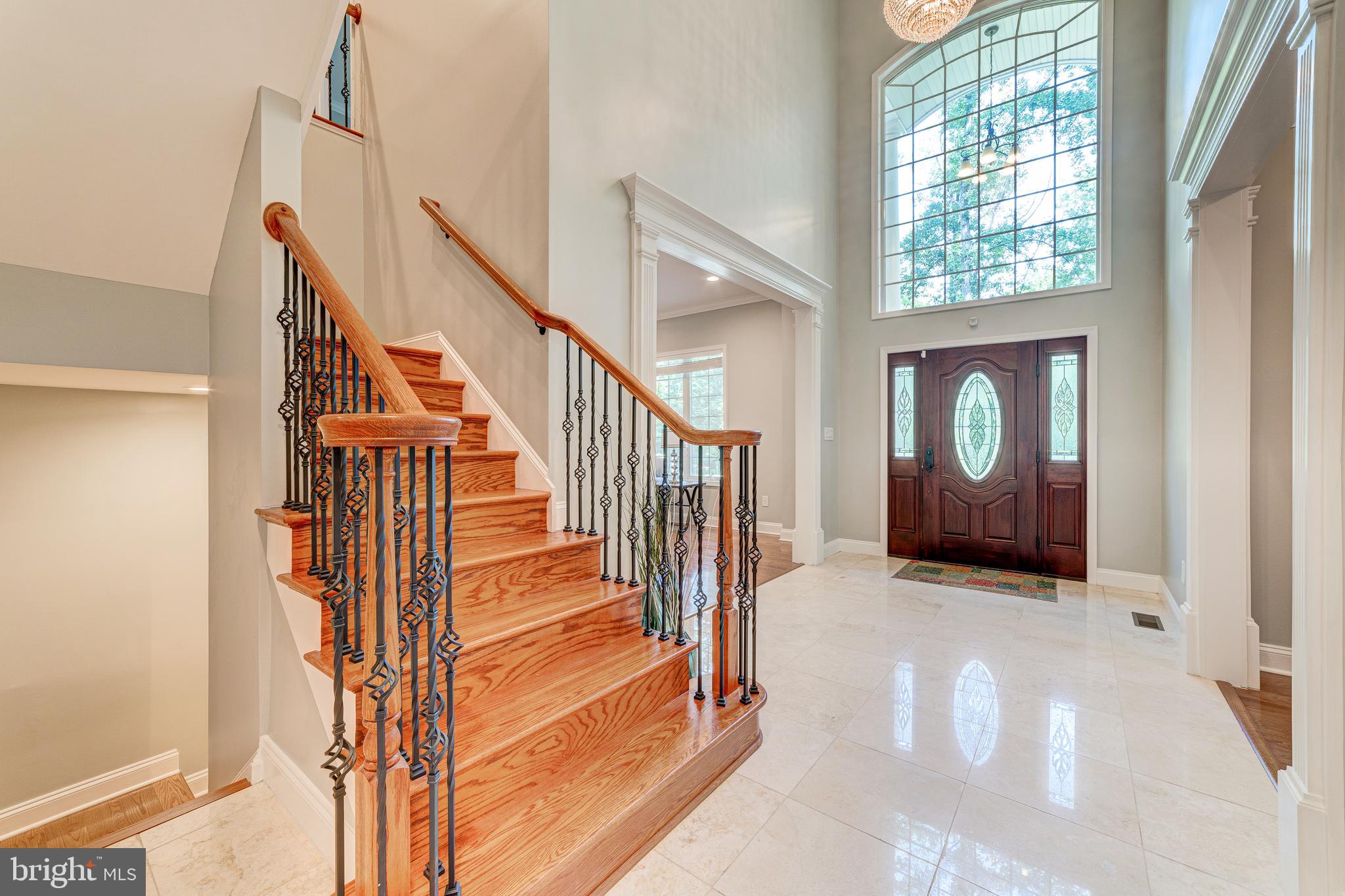 HOLLINRIDGE - Residential