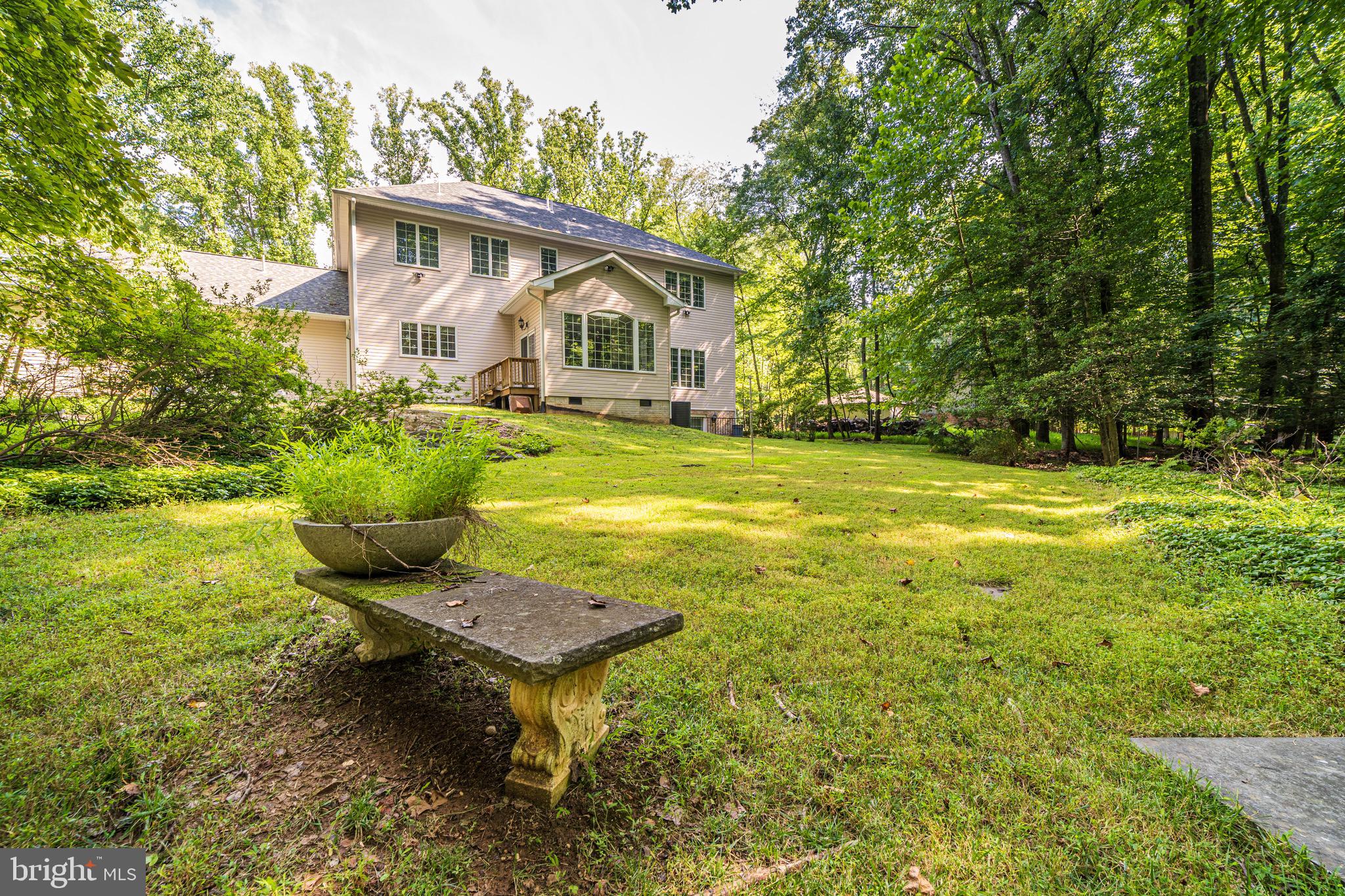 HOLLINRIDGE - Residential