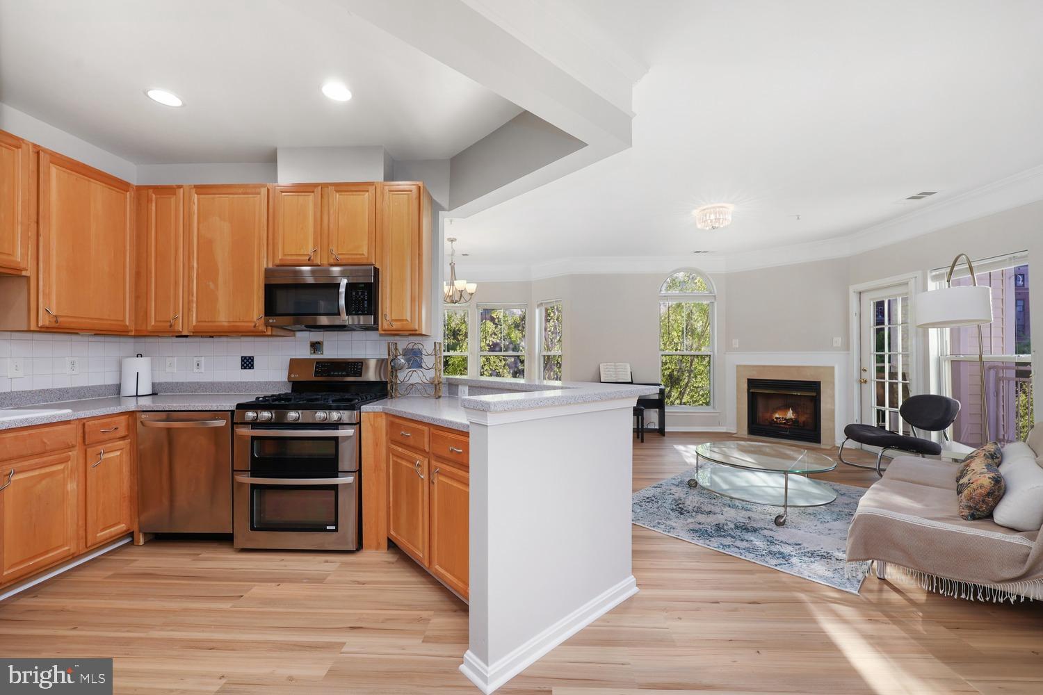 HUNTERS BRANCH - Residential