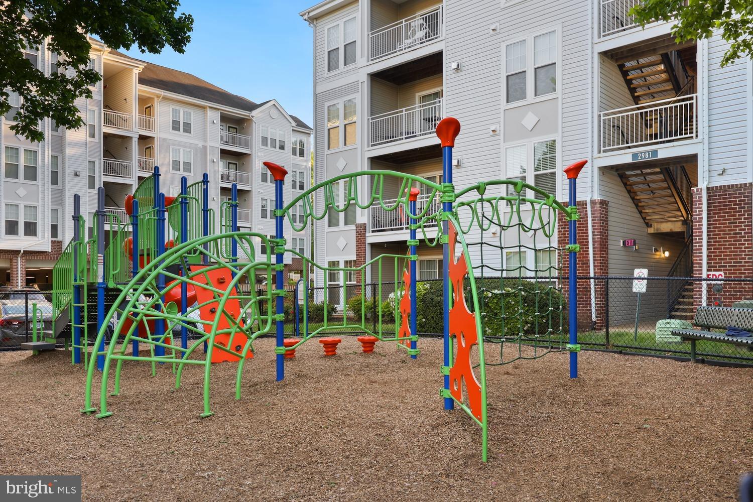 HUNTERS BRANCH - Residential