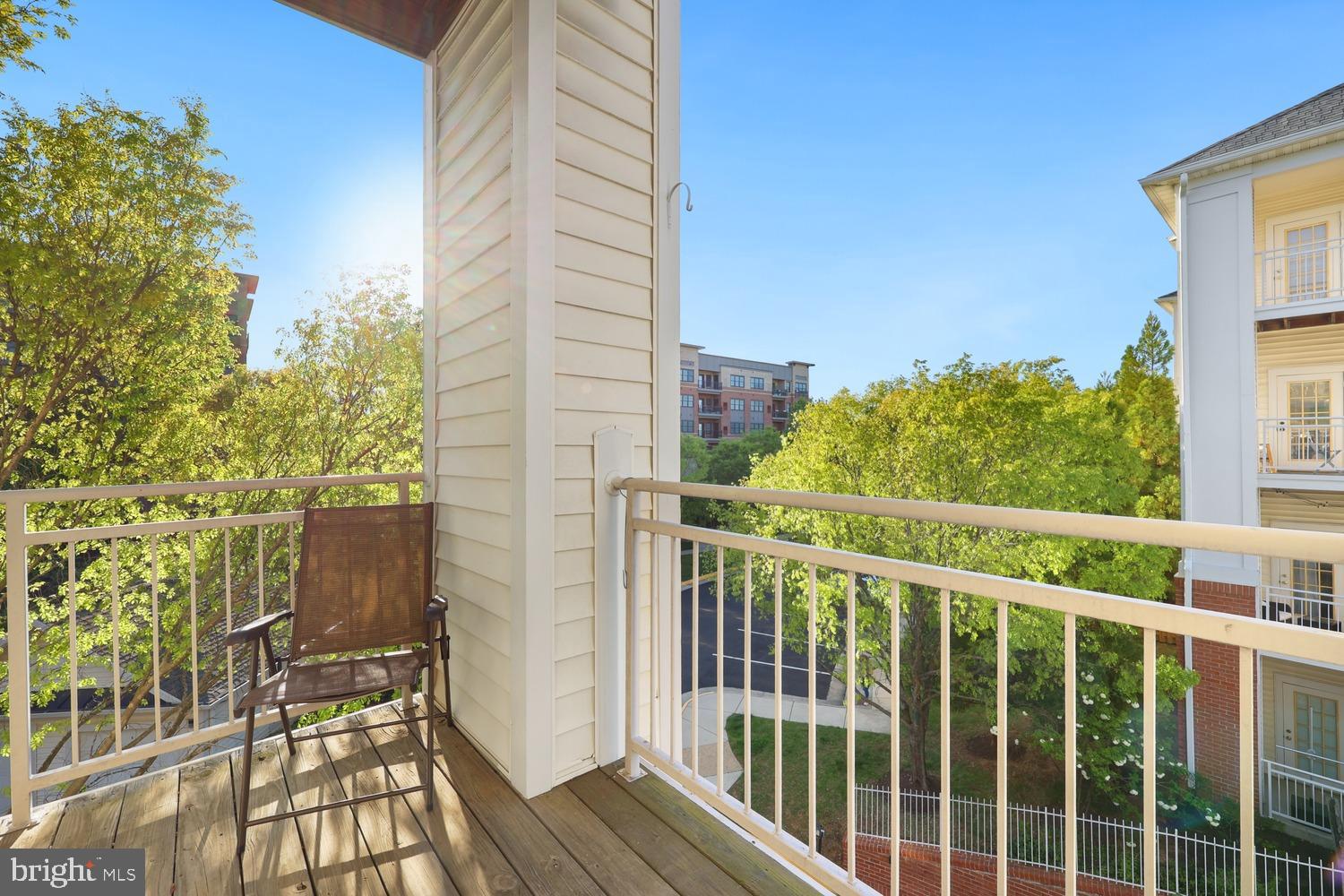 HUNTERS BRANCH - Residential