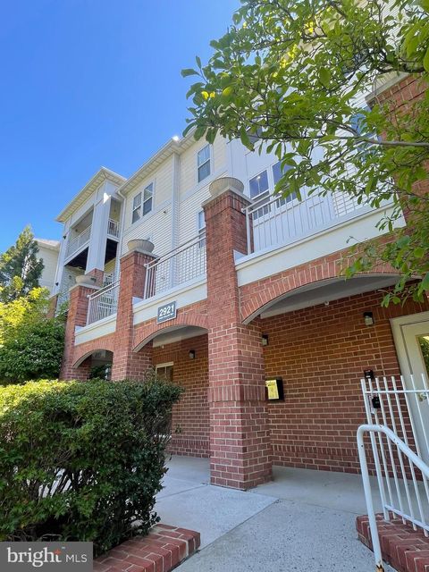 2921 DEER HOLLOW WAY 314 FAIRFAX VA 22031