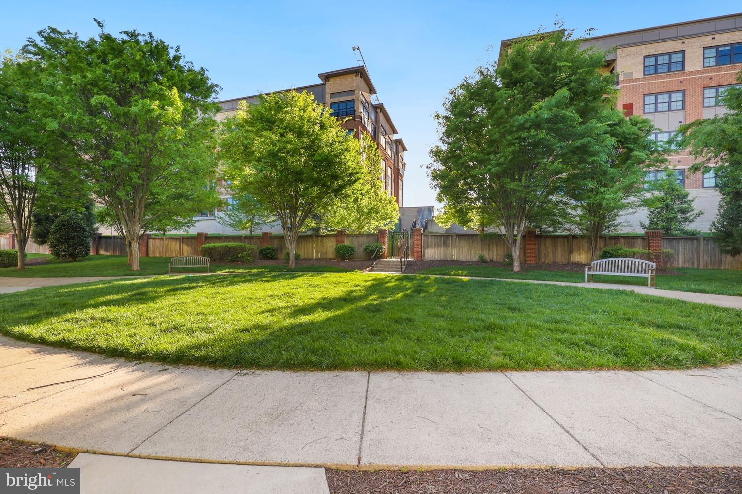 HUNTERS BRANCH - Residential