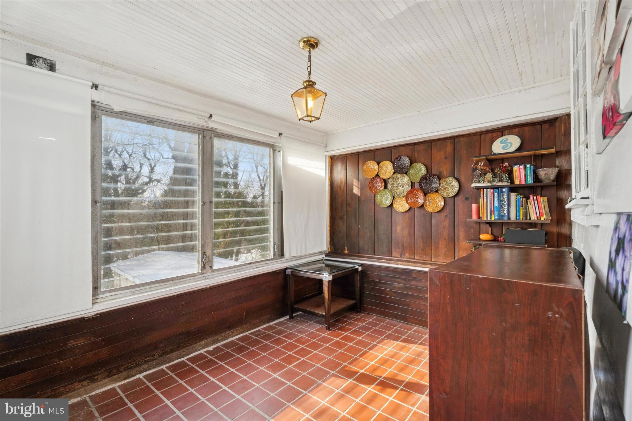 BEVERLY HILLS - Residential