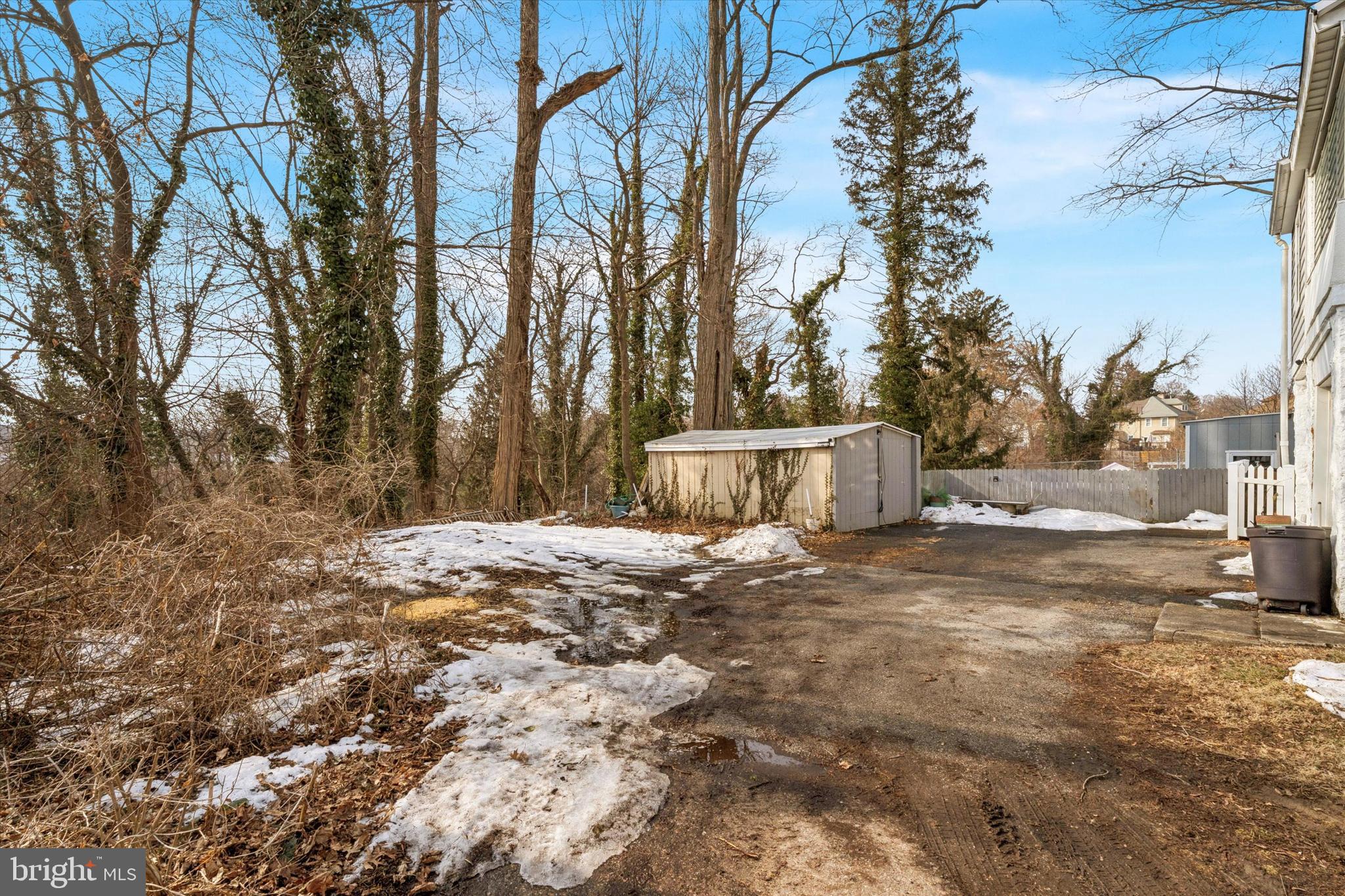 BEVERLY HILLS - Residential