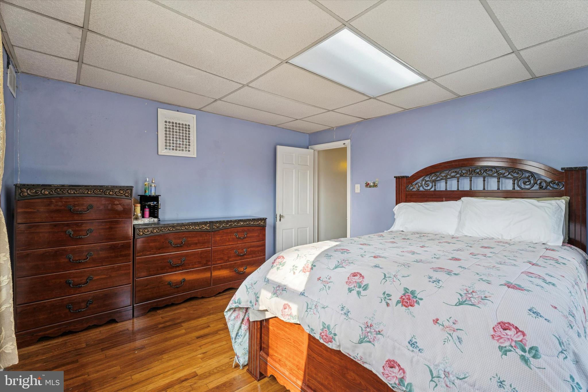 BEVERLY HILLS - Residential