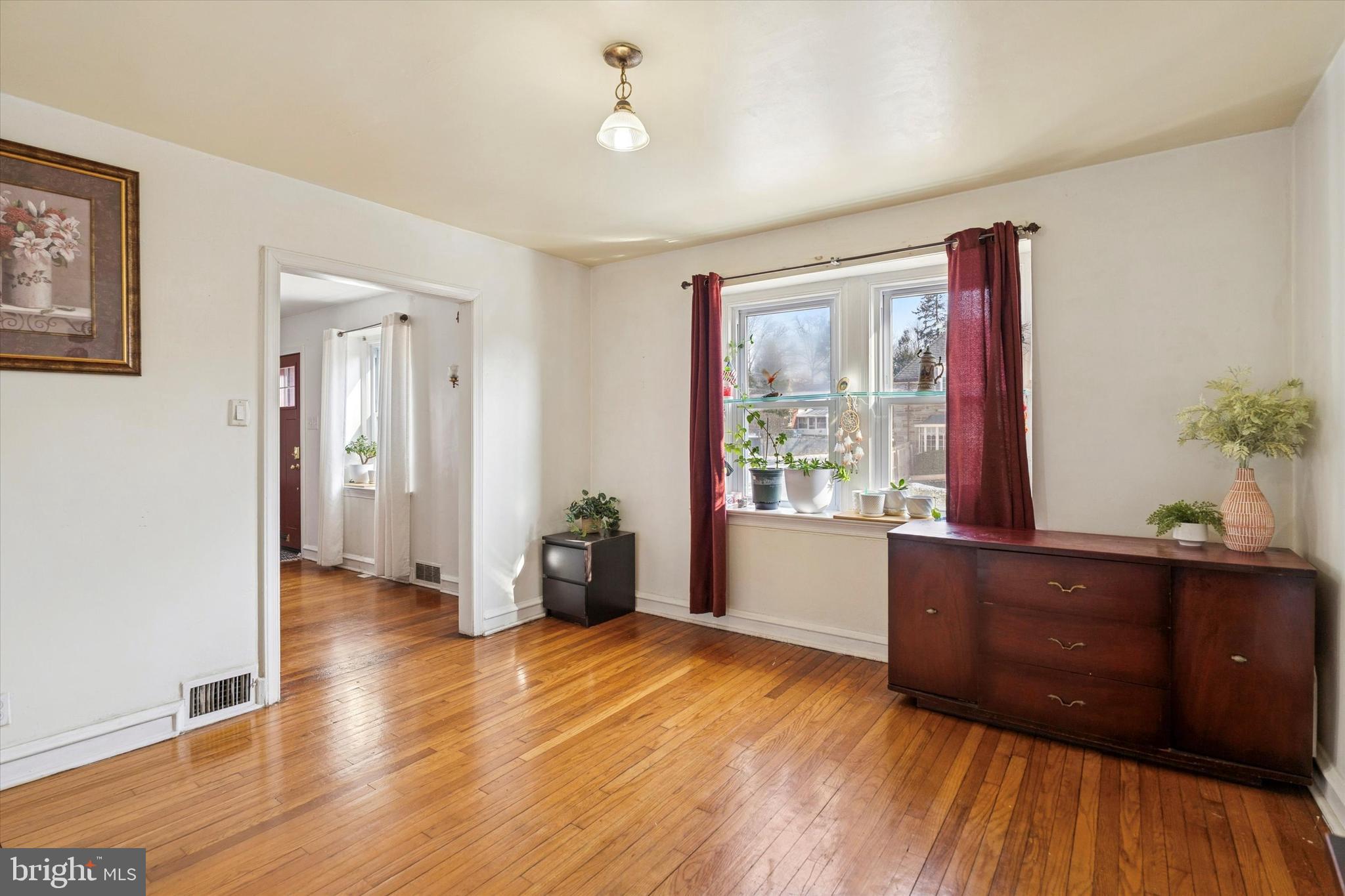 BEVERLY HILLS - Residential