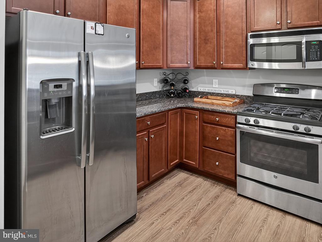 37670 EXETER DRIVE 2