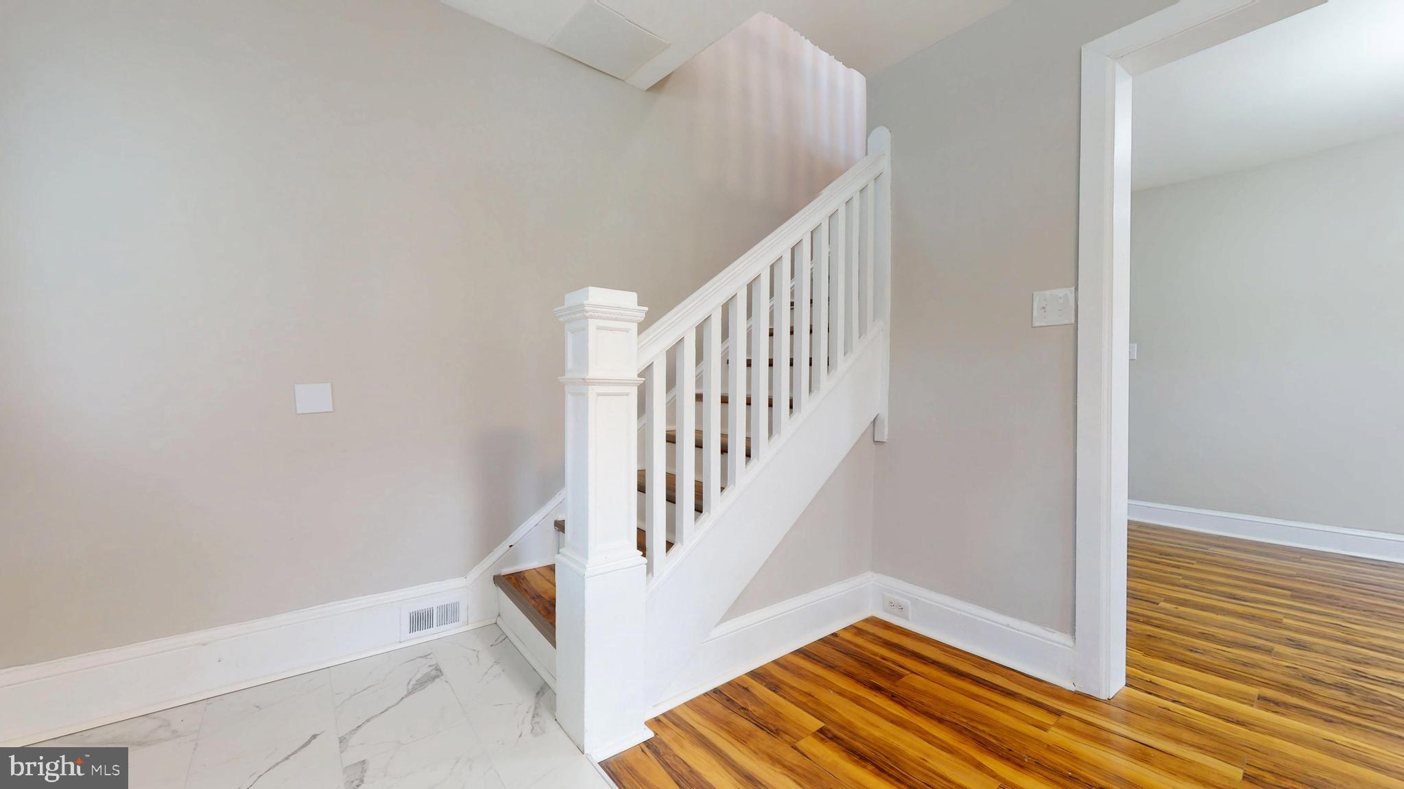 220 OAK STREET