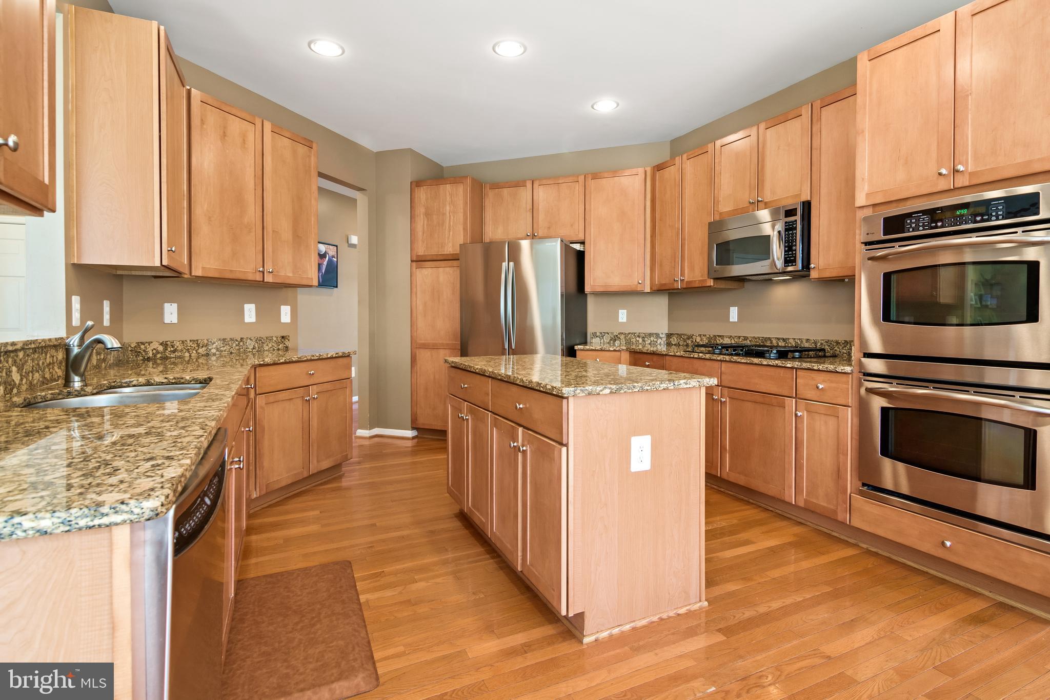 THE PARKE AT MOUNT WASHINGTON - Residential