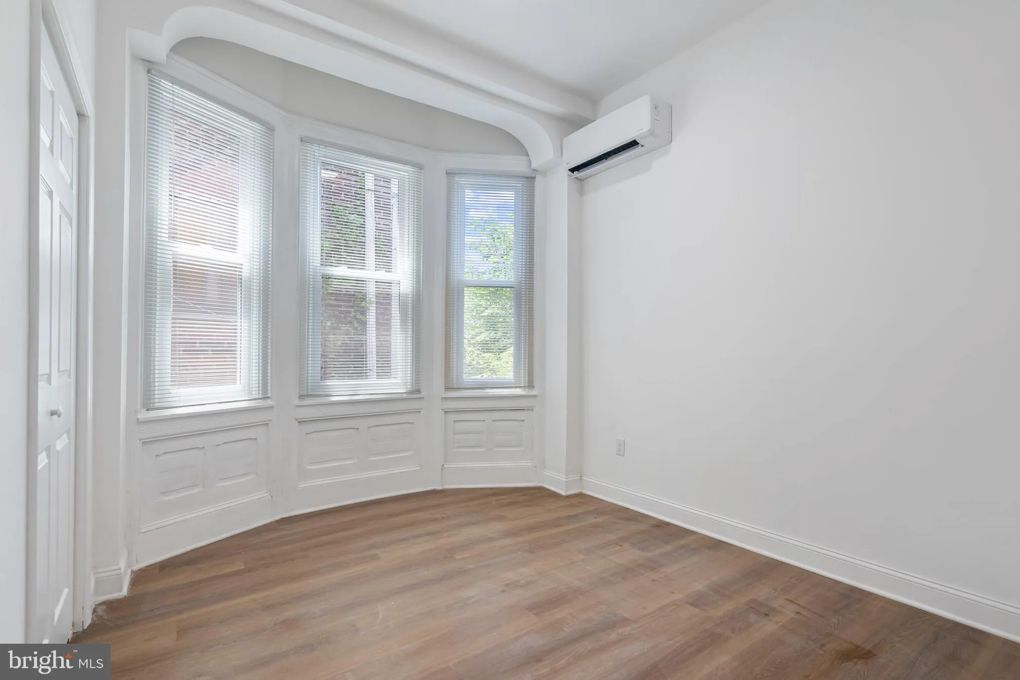 Philadelphia, Pennsylvania 19145, United States, 2 Bedrooms Bedrooms, ,2 BathroomsBathrooms,Residential,Active,143832
