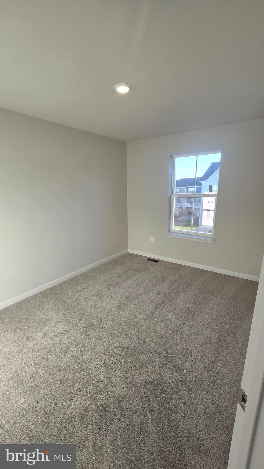 SHENANDOAH SPRINGS - Residential Lease