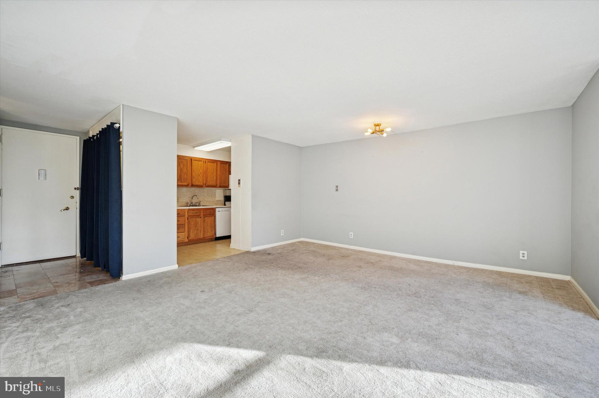 GREEN HILL - Residential