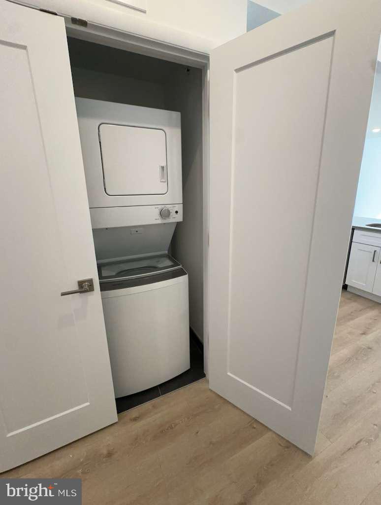 FOX CHASE - Residential Lease