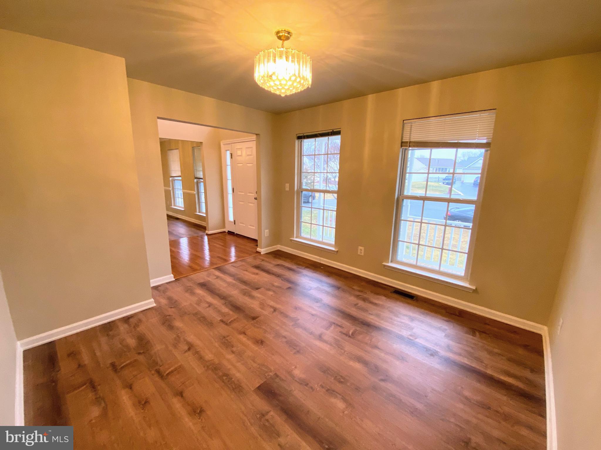 SHERATON HILLS SOUTH - Residential Lease
