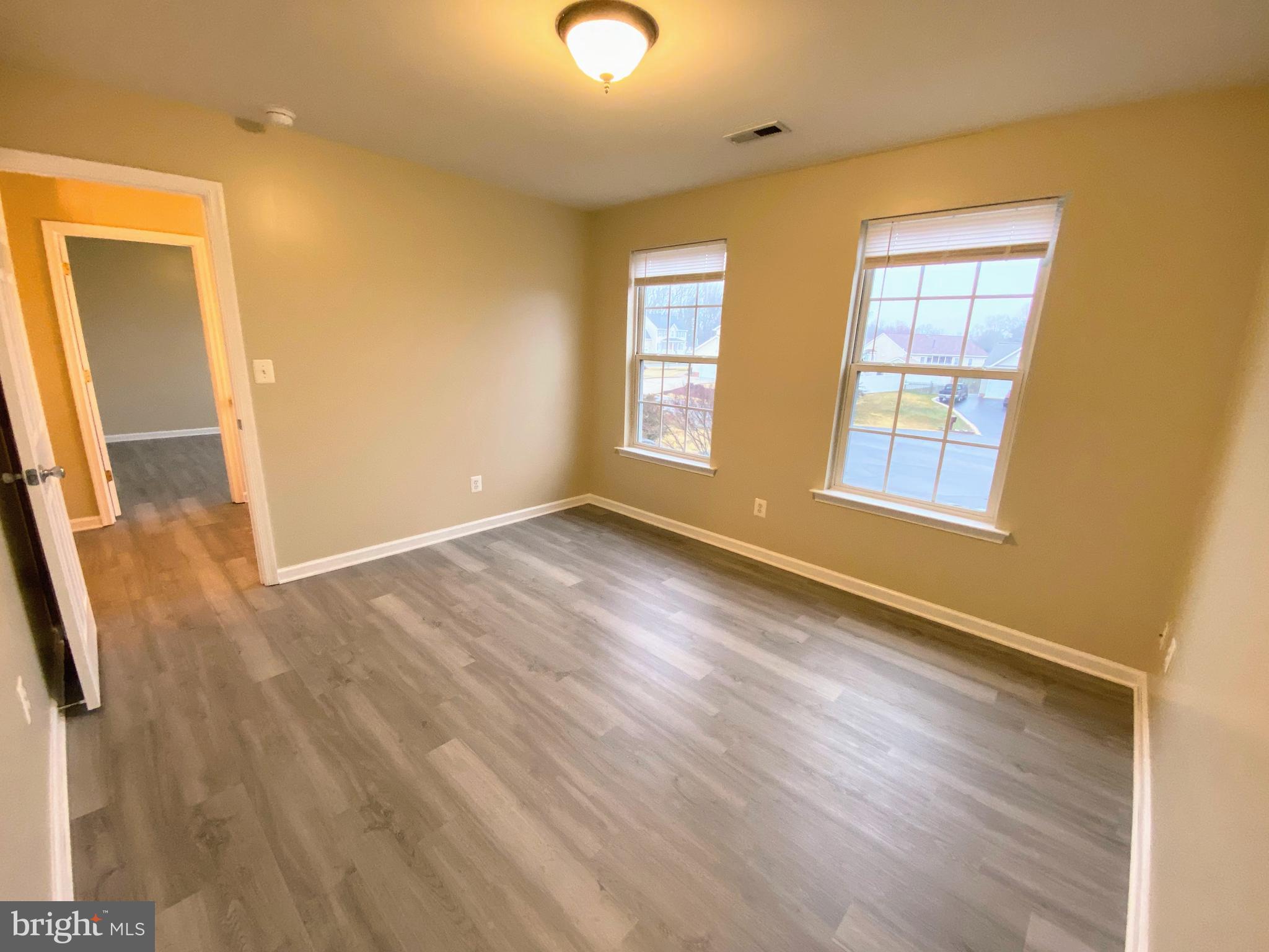 SHERATON HILLS SOUTH - Residential Lease